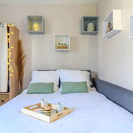 Rose Des Vents-2 By Interhome